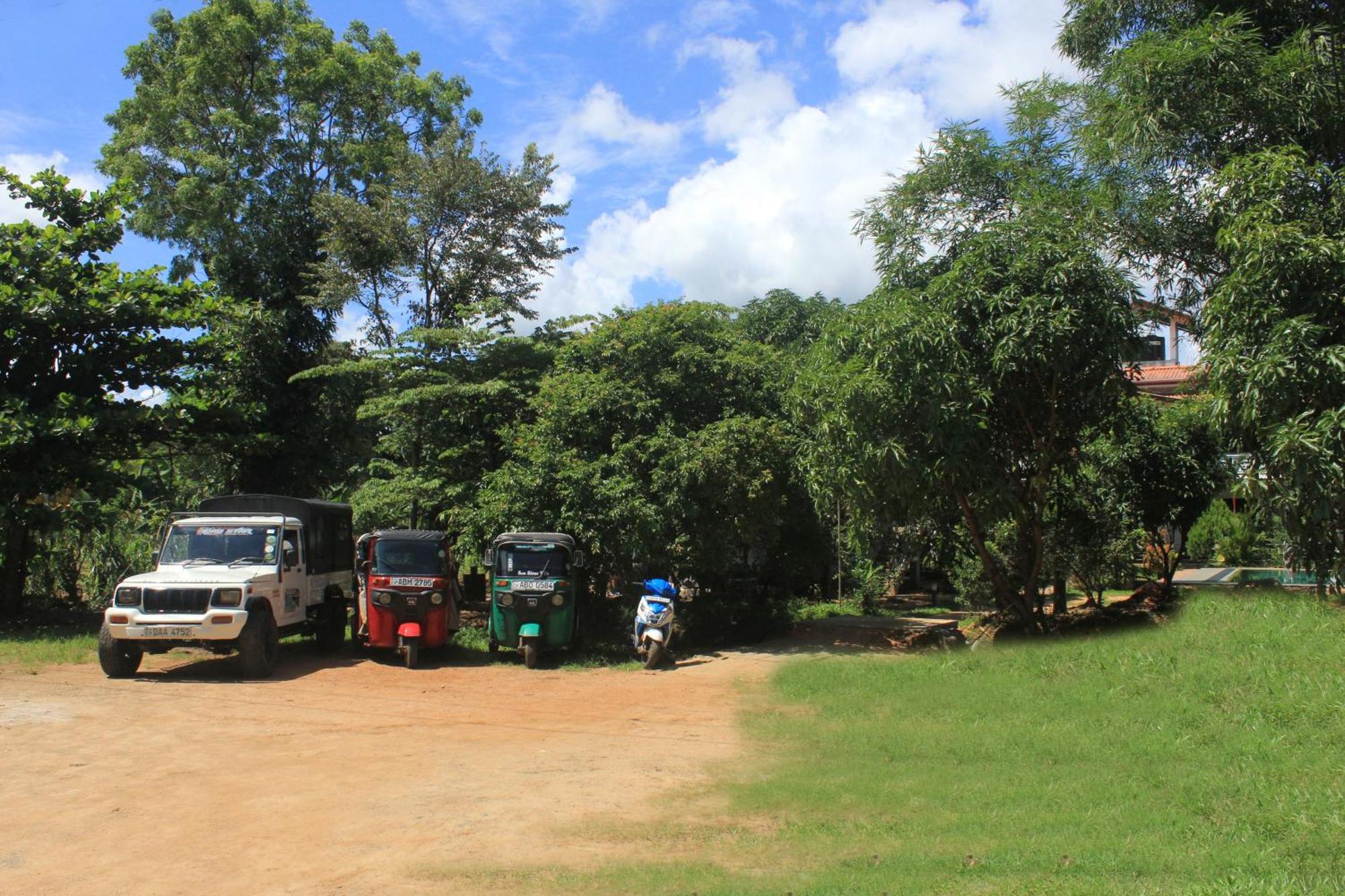 Sigiriya Sun Shine Villa ภายนอก รูปภาพ