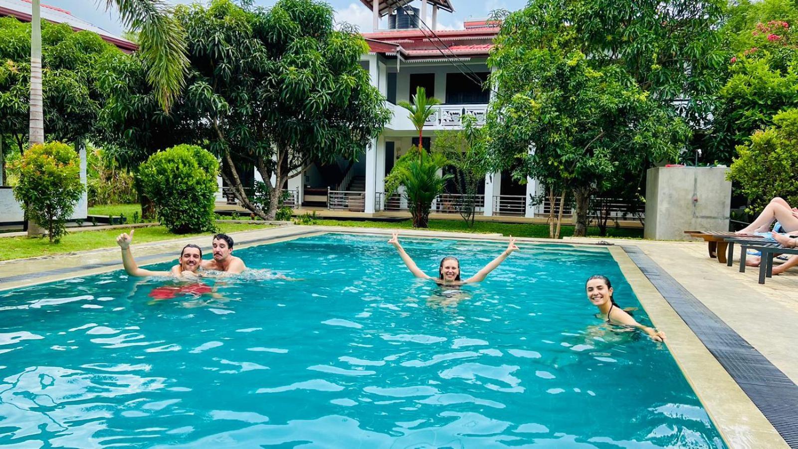 Sigiriya Sun Shine Villa ภายนอก รูปภาพ