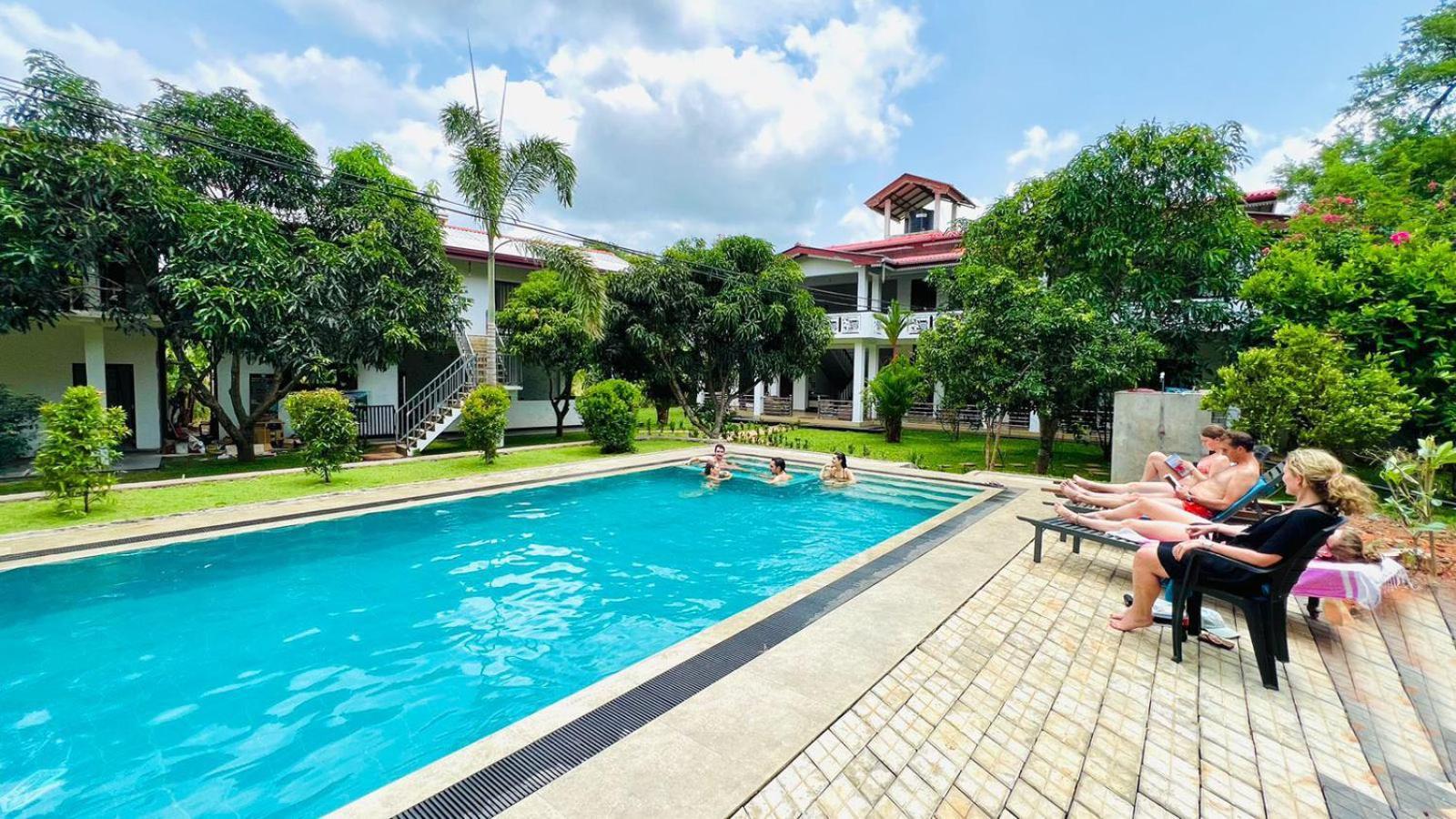 Sigiriya Sun Shine Villa ภายนอก รูปภาพ