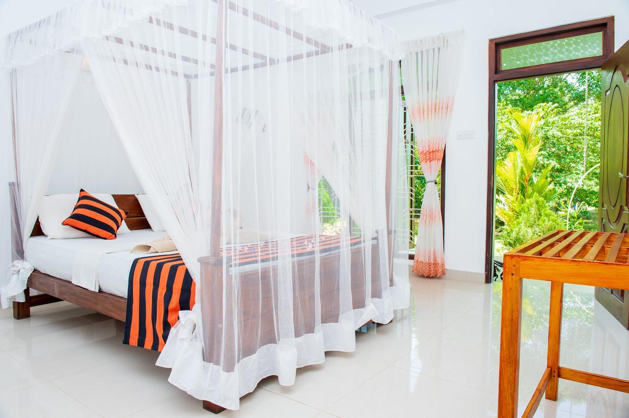 Sigiriya Sun Shine Villa ภายนอก รูปภาพ